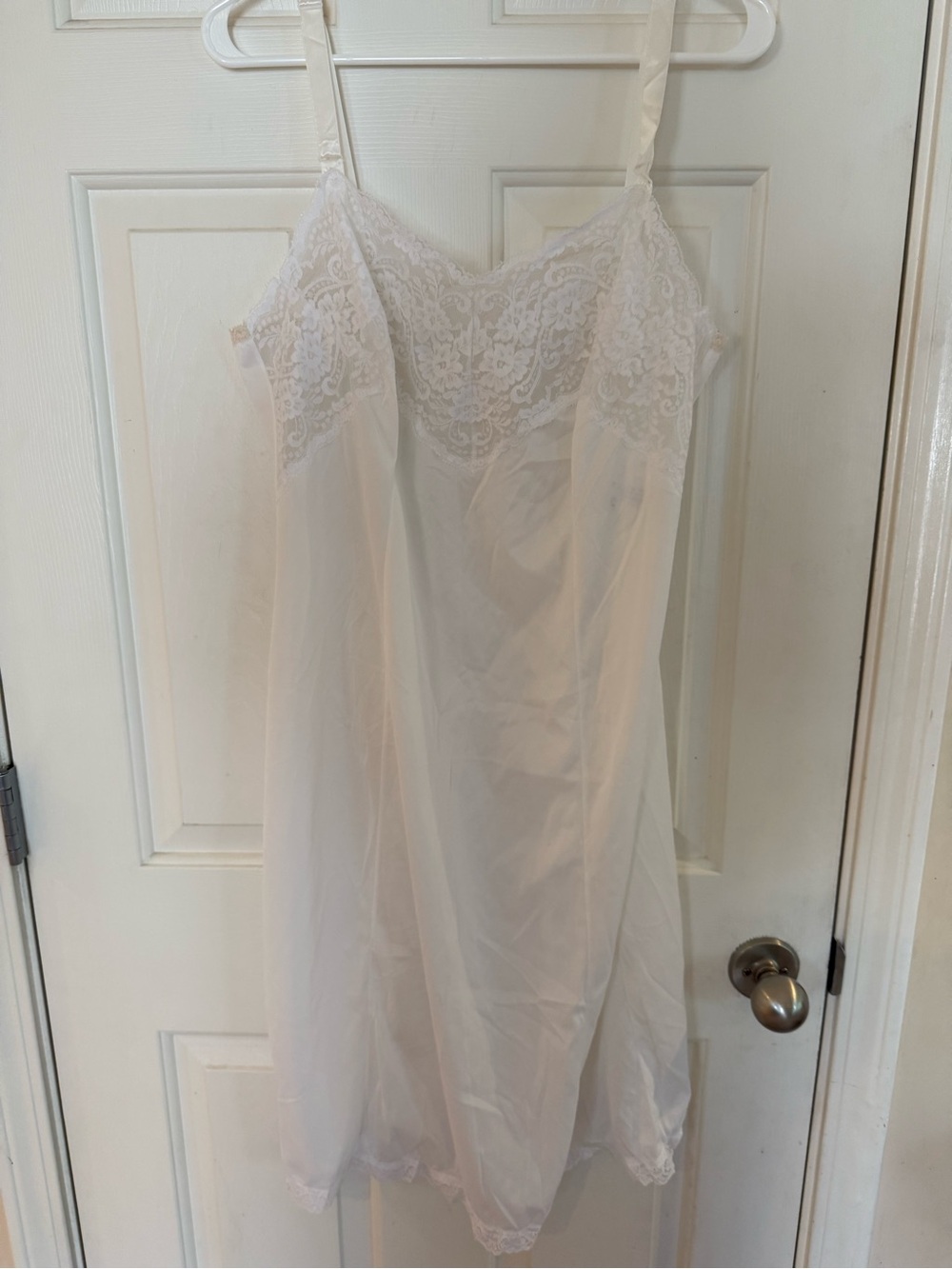 Vintage Wonder Maid Full Slip Dress White Lace 42 Antron 1970's Coquette